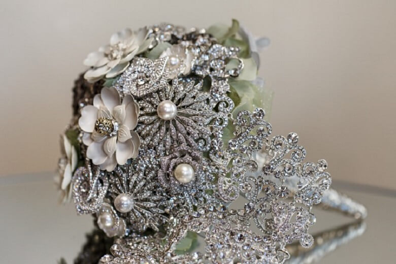 Couture Jewelry Bouquet Jeweled Bouquet Wedding
